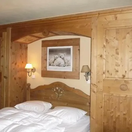 La Saulire Chalet